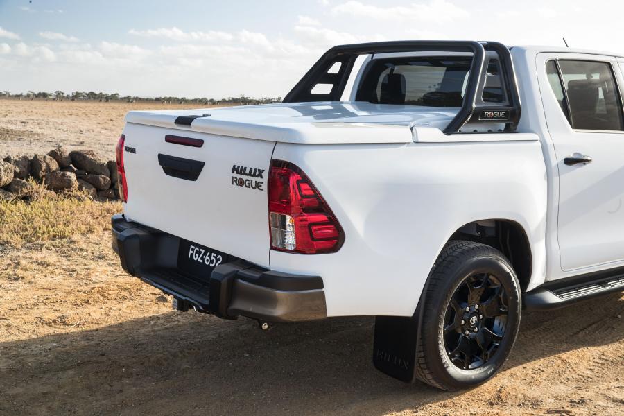 Детали экстерьера Toyota Hilux Rogue Double Cab 2018 года  (AU) (фото 19 из 27)